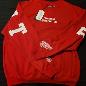 Detroit Red Wings Men’s Red Crewneck Sweatshirt